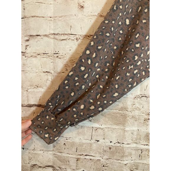 Cerule Top Womens Large Brown Leopard Cheetah Cinched Dolman Sleeve Tie Waist - Picture 3 of 13